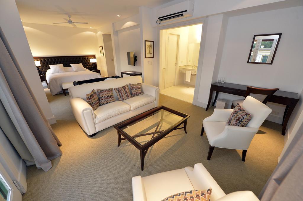 Real Hotel Lujan Екстер'єр фото