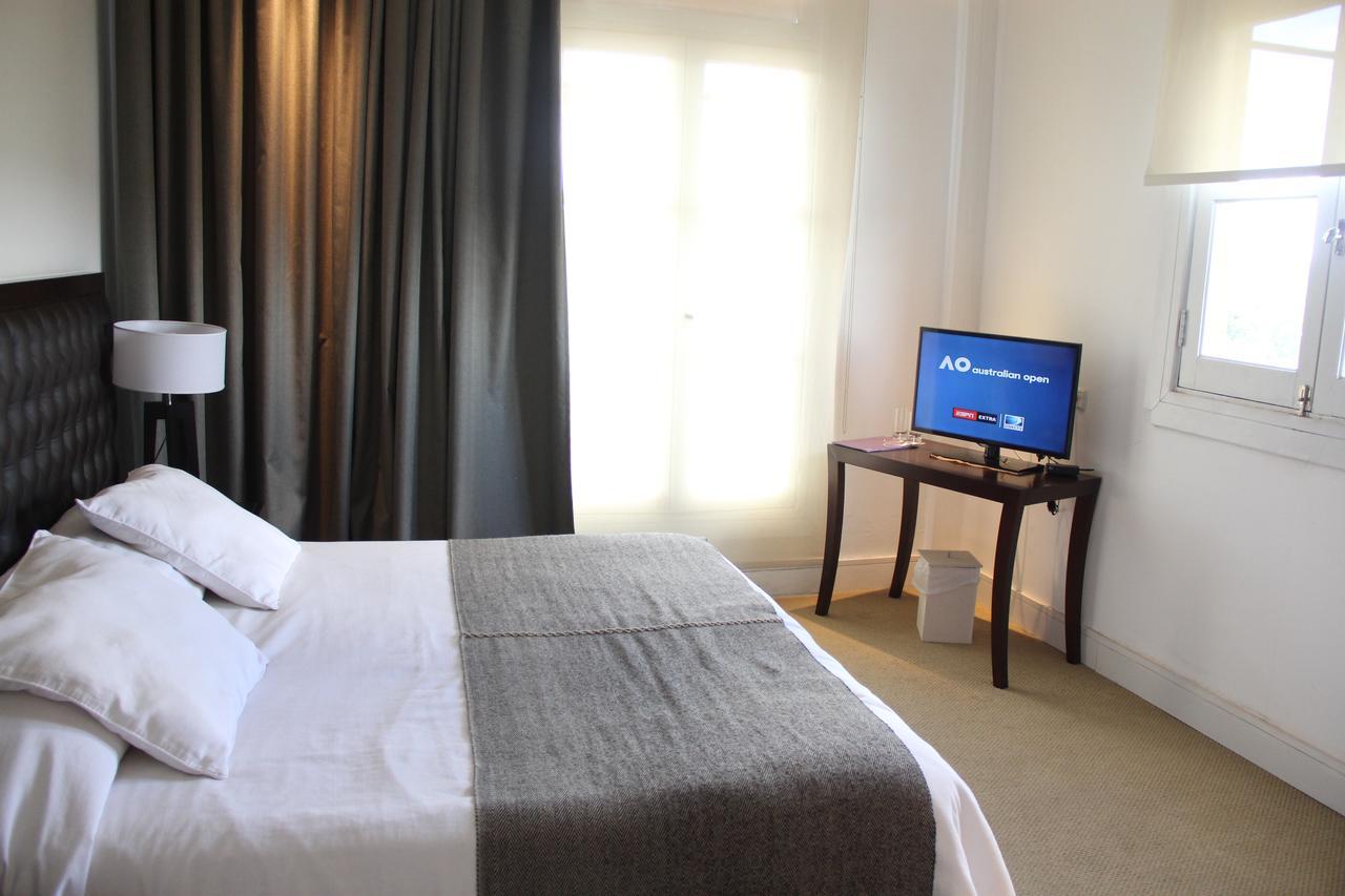 Real Hotel Lujan Екстер'єр фото