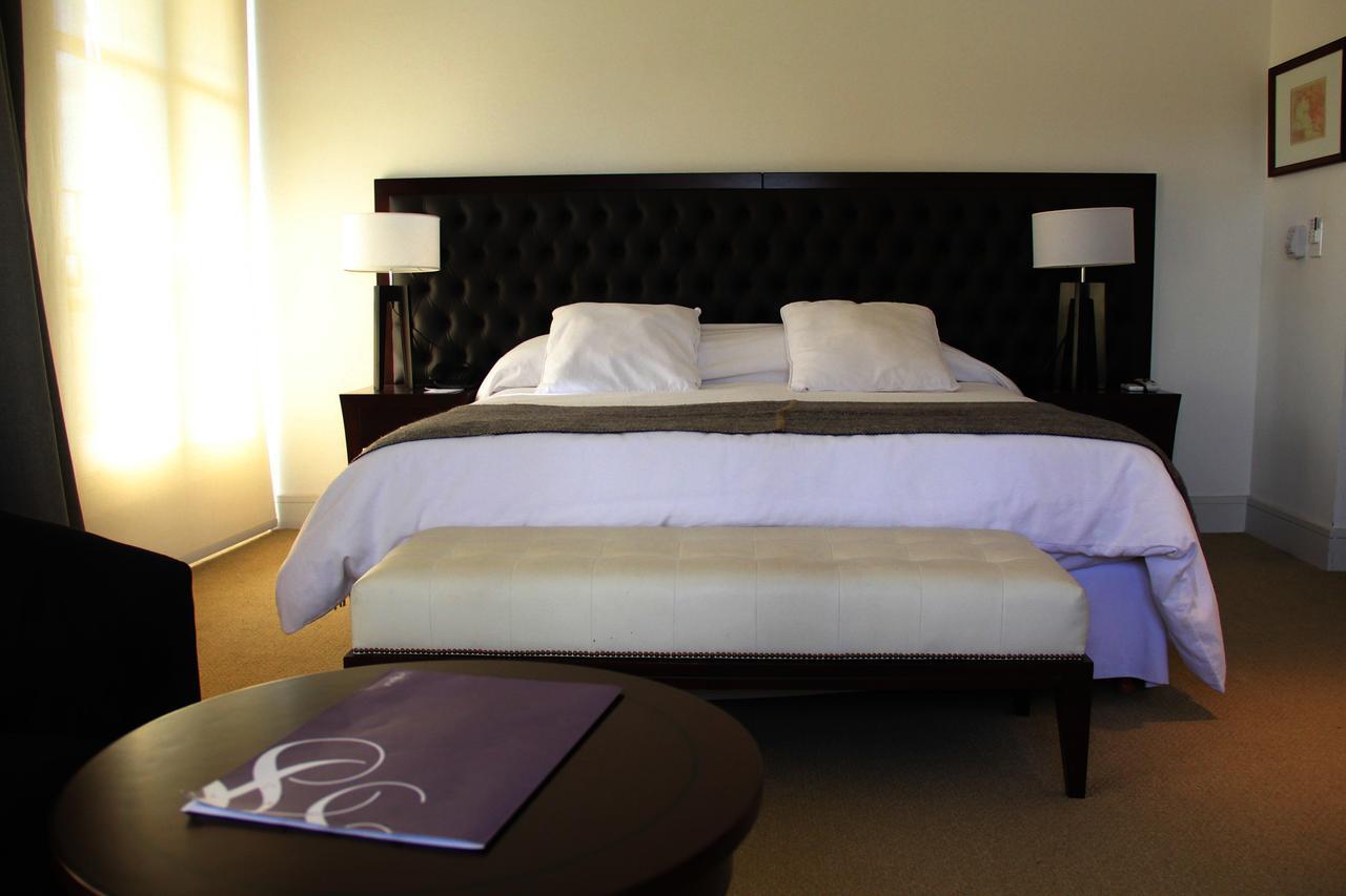 Real Hotel Lujan Екстер'єр фото
