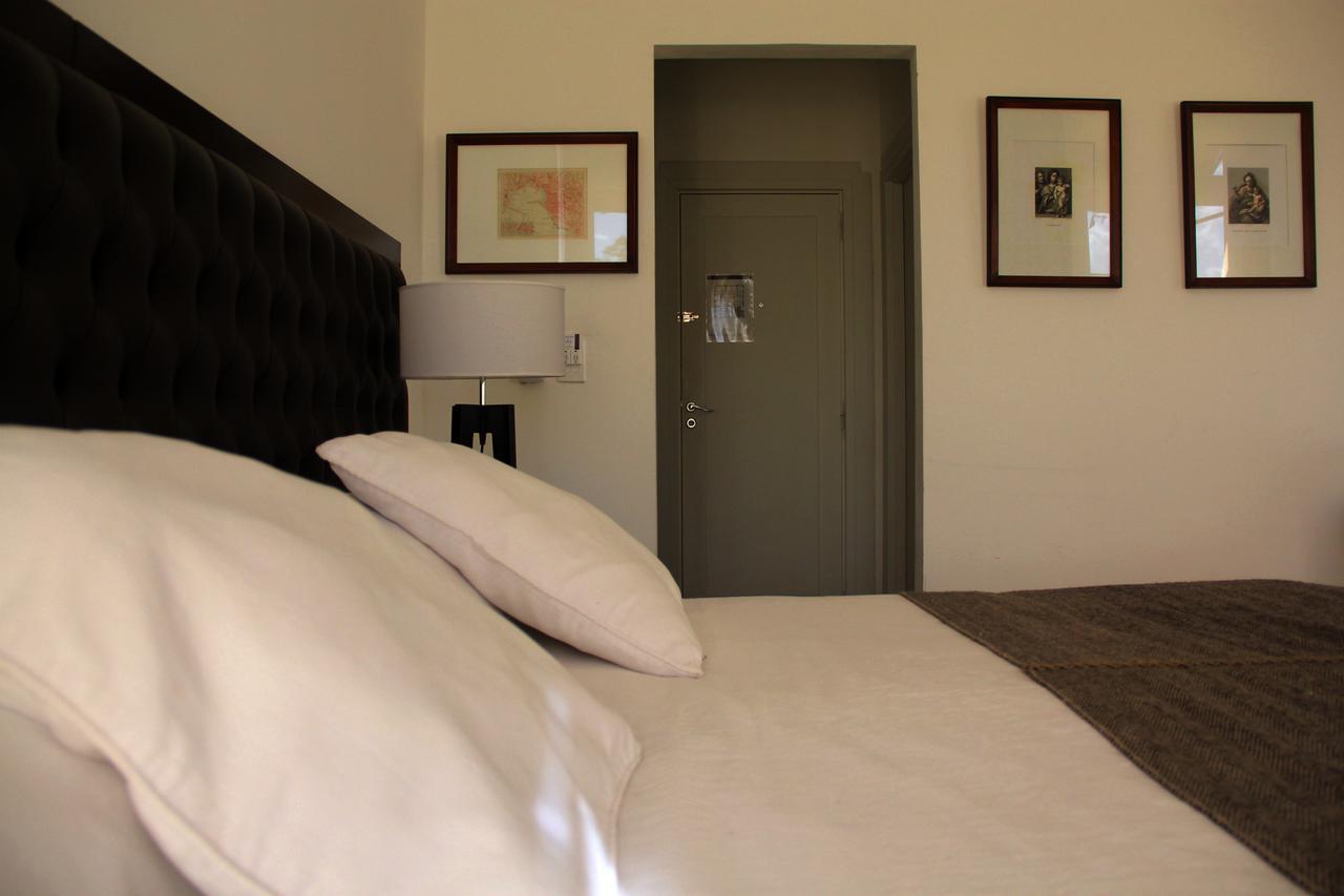 Real Hotel Lujan Екстер'єр фото