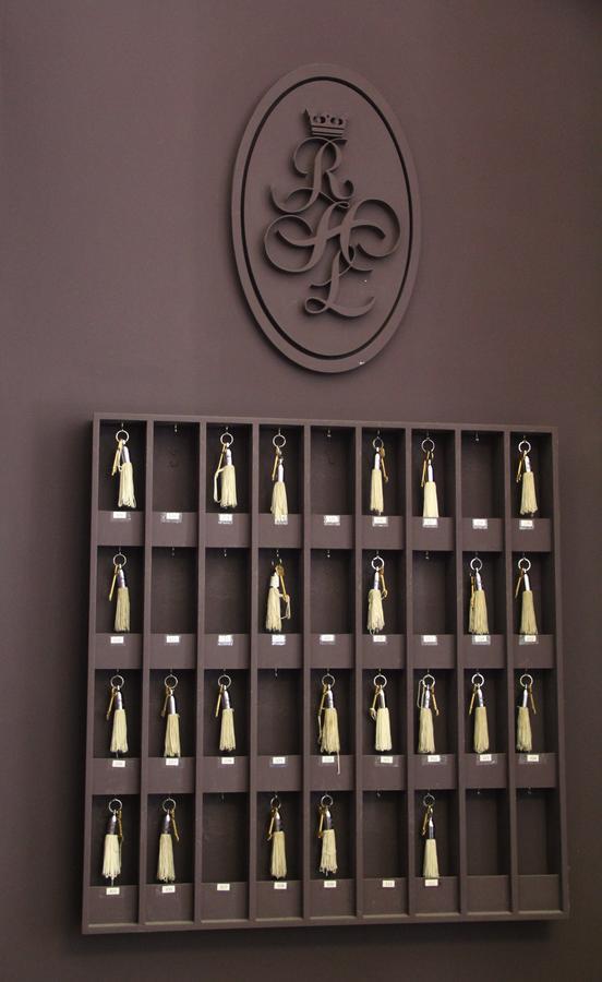 Real Hotel Lujan Екстер'єр фото